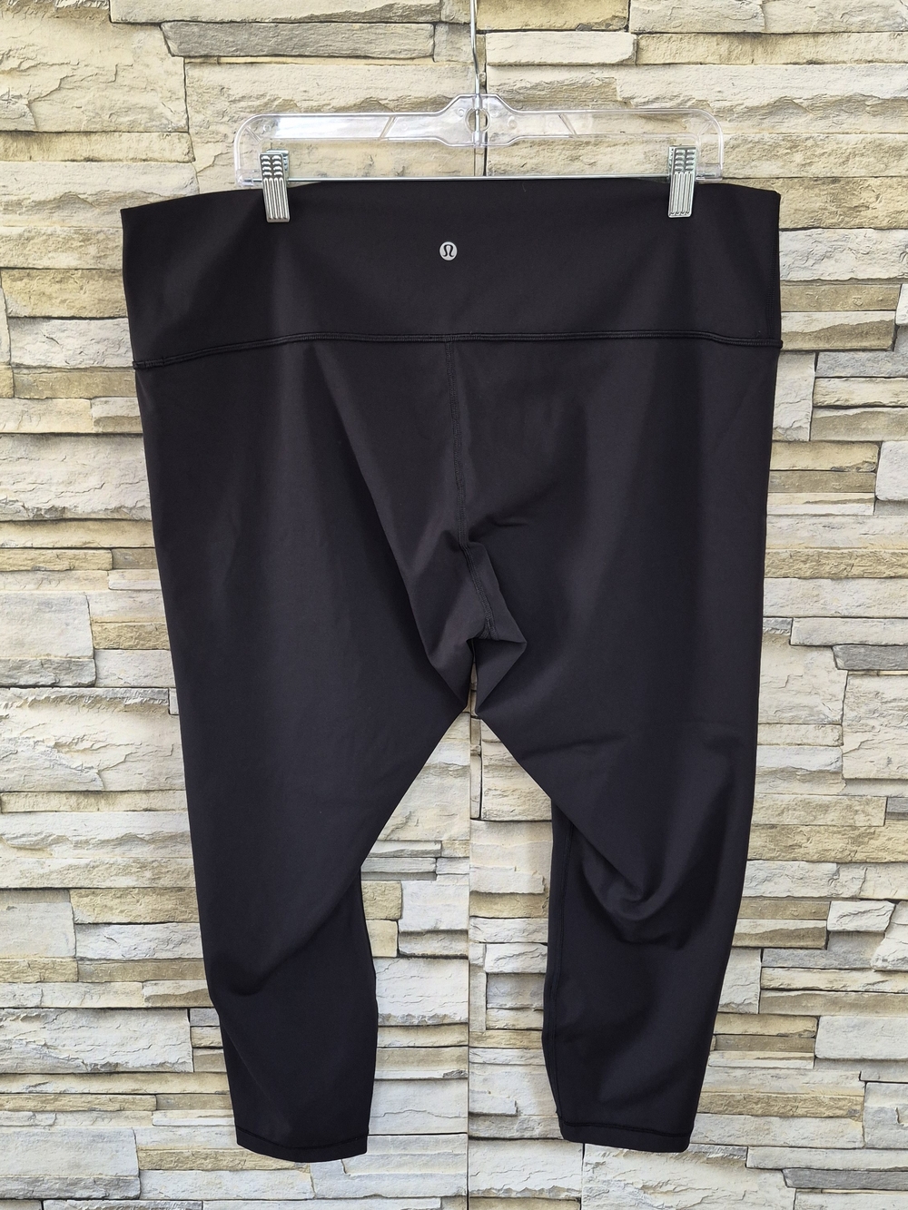 Lululemon Leggings Women Size 20 Black High Rise Cropped Pants Athletic Yoga - Picture 2 of 10